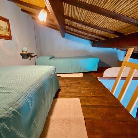 Domos Antigas Bed & Breakfast Bottidda Bagian luar foto