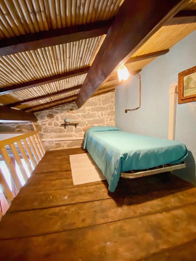 Domos Antigas Bed & Breakfast Bottidda Bagian luar foto
